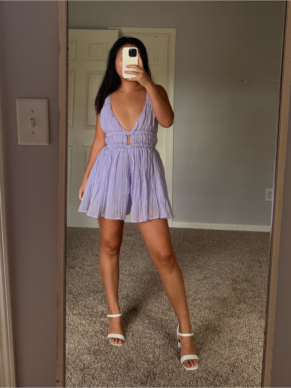 💜 Lilac Plunge-Neck Summer Romper 💜